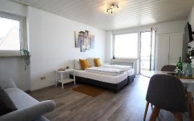Geräumige Wohnung mit Balkon - Zentral - Kostenloses Parken
